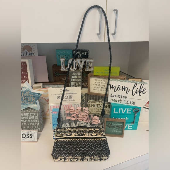 Sakroots Purse- Very Good Used Condition - Picture 12 of 16